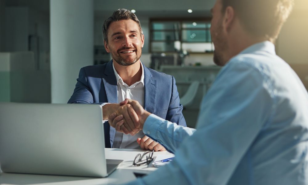 Co się bardziej opłaca: umowa o pracę, umowa zlecenie czy B2B?